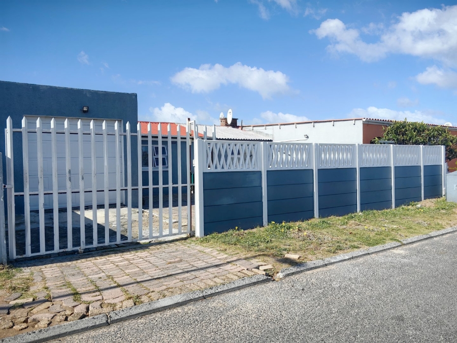 To Let 2 Bedroom Property for Rent in Bridgetown Western Cape